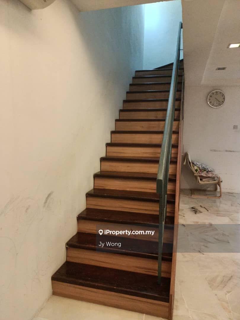 Rumah Berangkai 2 Tingkat untuk Dijual di Saujana Puchong, Puchong oleh Jy Wong - iProperty.com.my