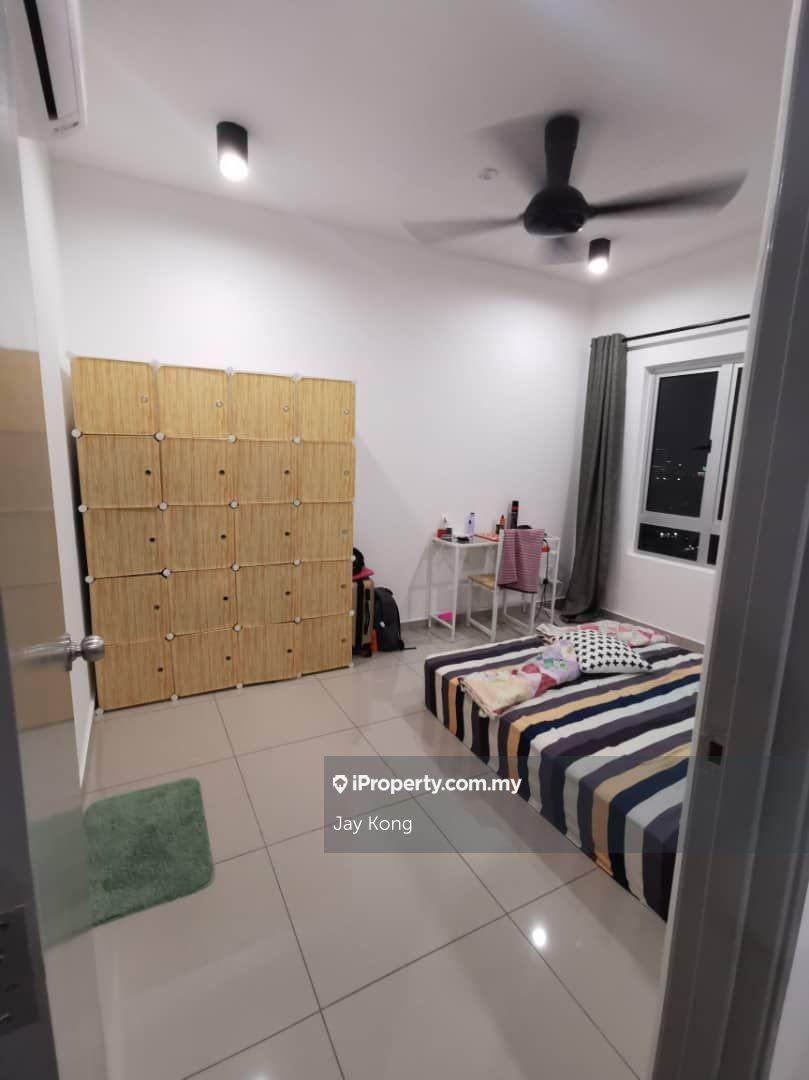 Kondominium untuk Disewa di The Edge Residence oleh Jay Kong - iProperty.com.my