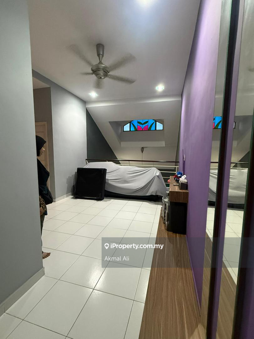 Rumah Berangkai 2 Tingkat untuk Dijual di Taman Lagenda Putra, Kulai oleh Akmal Ali - iProperty.com.my