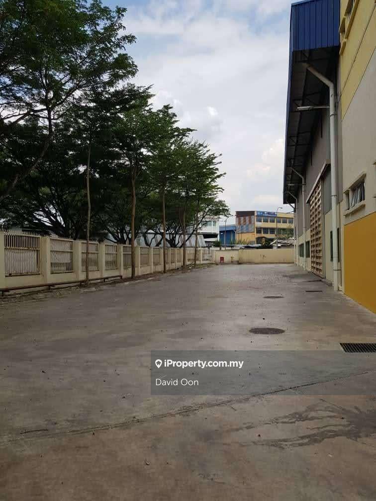 Kilang Terpisah untuk Dijual di Kajang Bandar Teknologi 2 units B'glow Factory, Kajang oleh David Oon - iProperty.com.my
