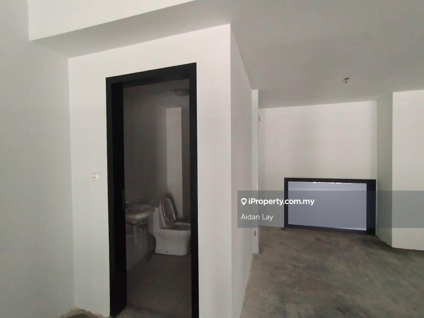 Warehouse for Sale in Kota Damansara, Petaling Jaya by Aidan Lay - iProperty.com.my