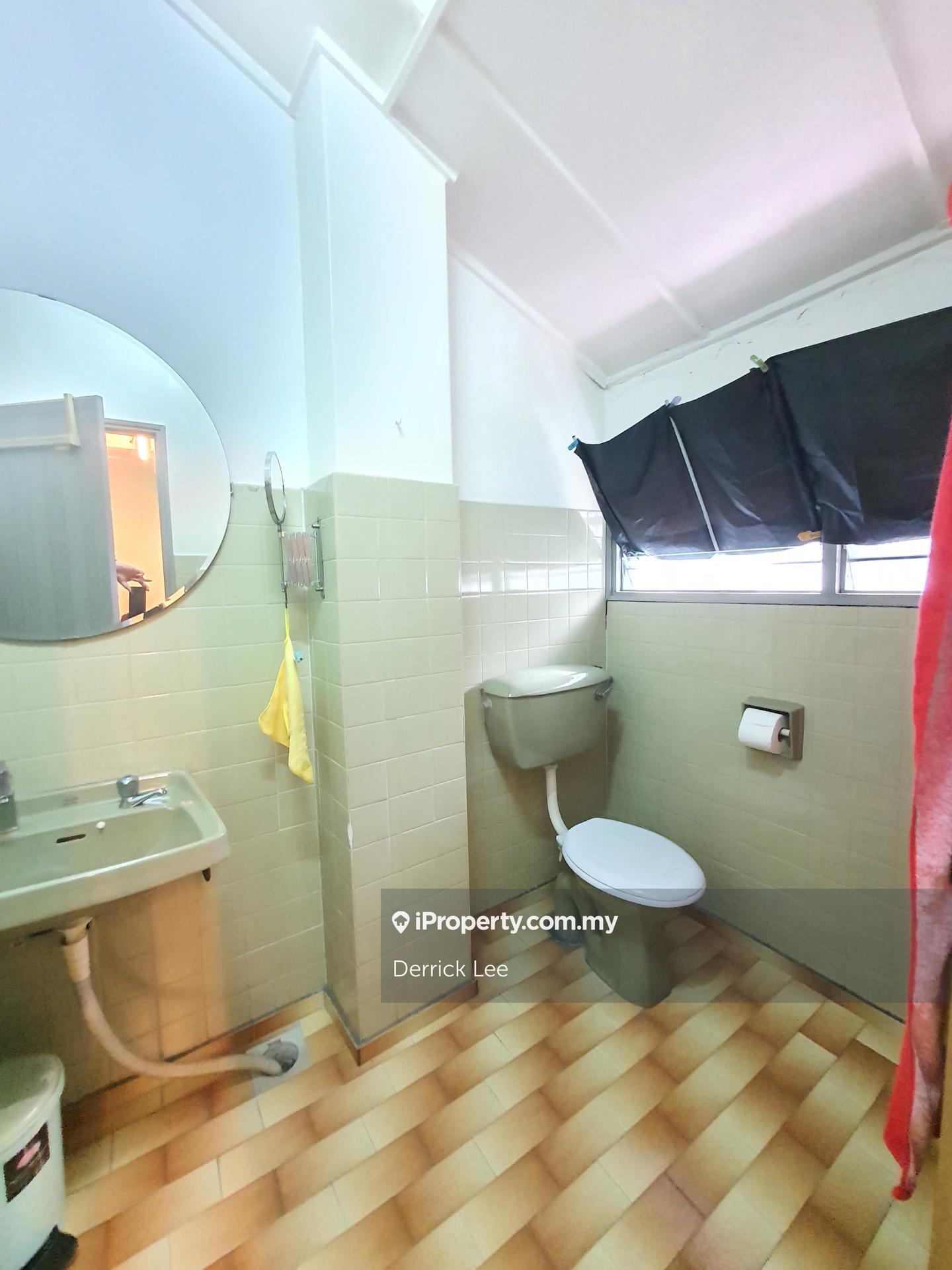 2-storey Terraced House for Sale in SSS 17, Subang Jaya by Derrick Lee - iProperty.com.my