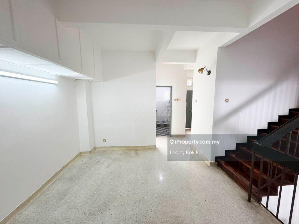 Rumah Berangkai 2 Tingkat untuk Dijual di Bukit Damansara, Damansara Heights oleh Leong Kok Fei - iProperty.com.my