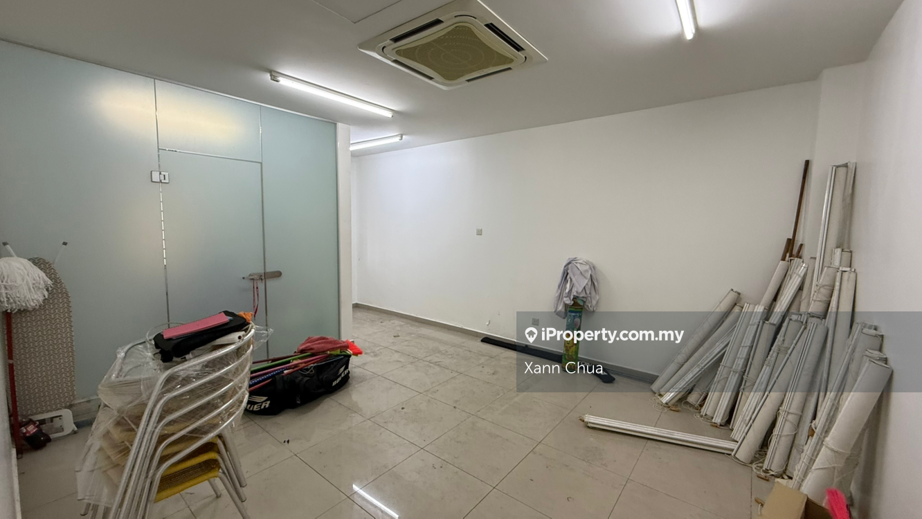 Rumah Teres untuk Dijual di Taman Alam Putra, Seri Kembangan oleh Xann Chua - iProperty.com.my