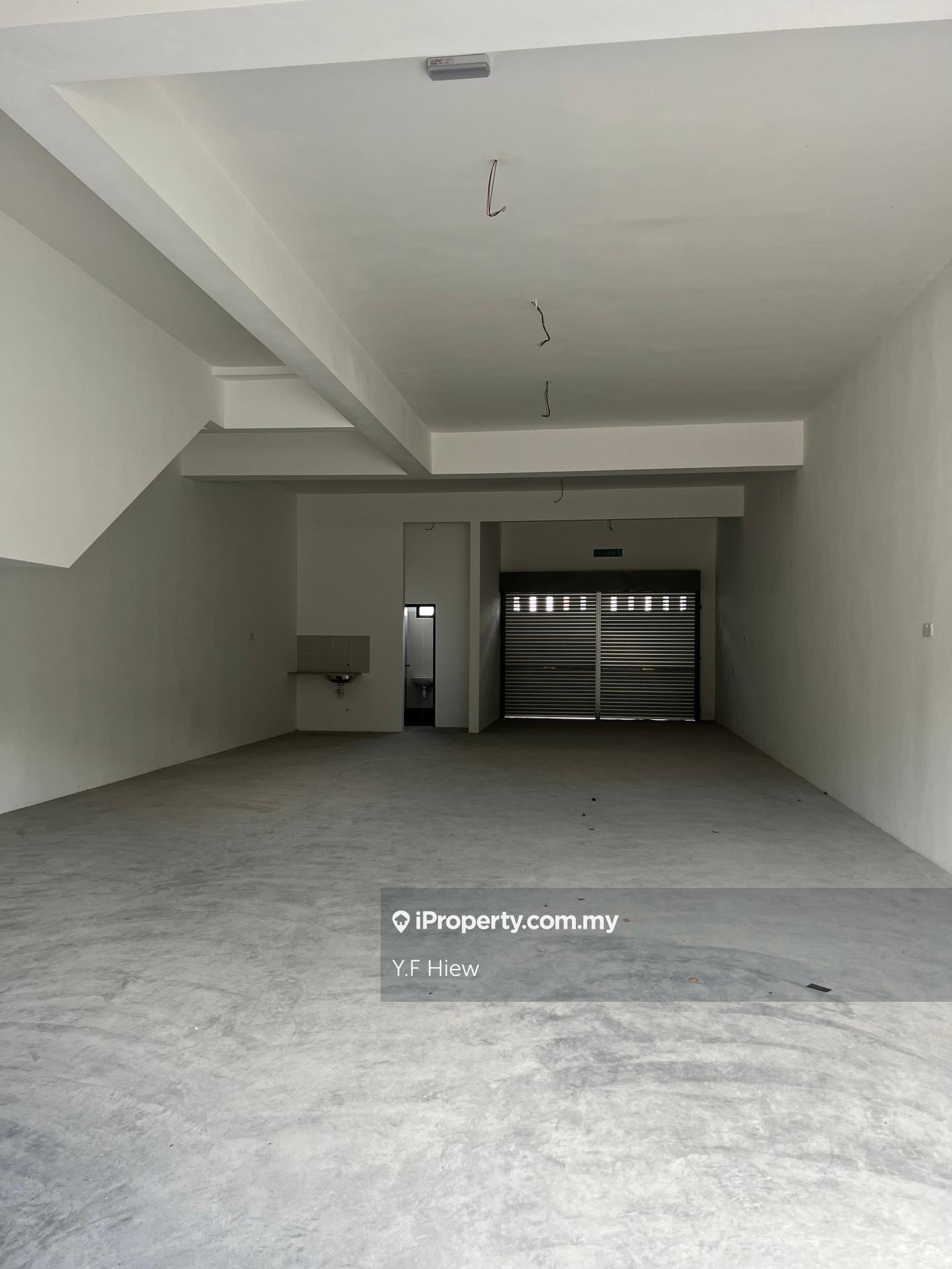 Kedai untuk Dijual di Bandar Cemerlang, Ulu Tiram oleh Y.F Hiew - iProperty.com.my