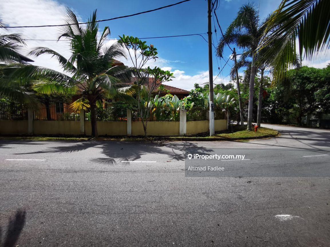Bungalow Land for Sale in Seksyen 4 Bandar Baru Bangi, Bangi by Ahmad Fadlee - iProperty.com.my