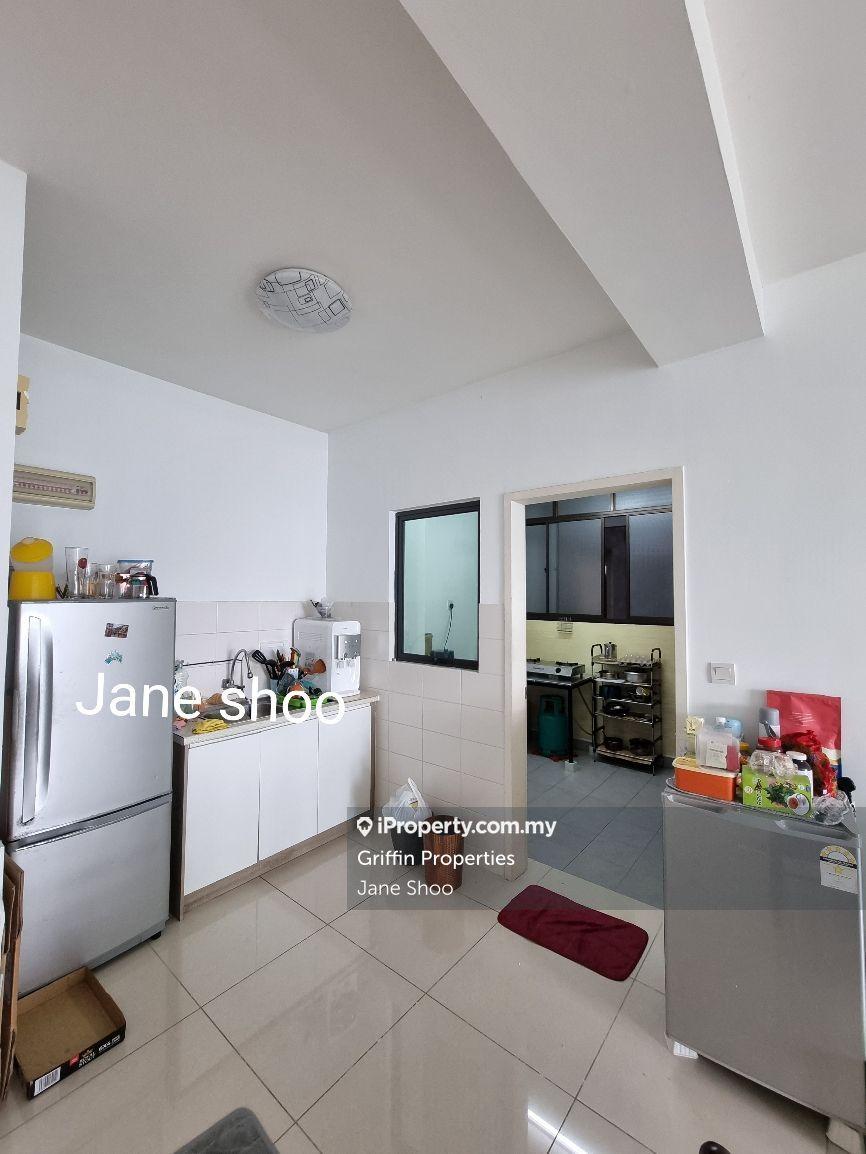 Condominium for Sale in The Z Residence by Jane Shoo - iProperty.com.my