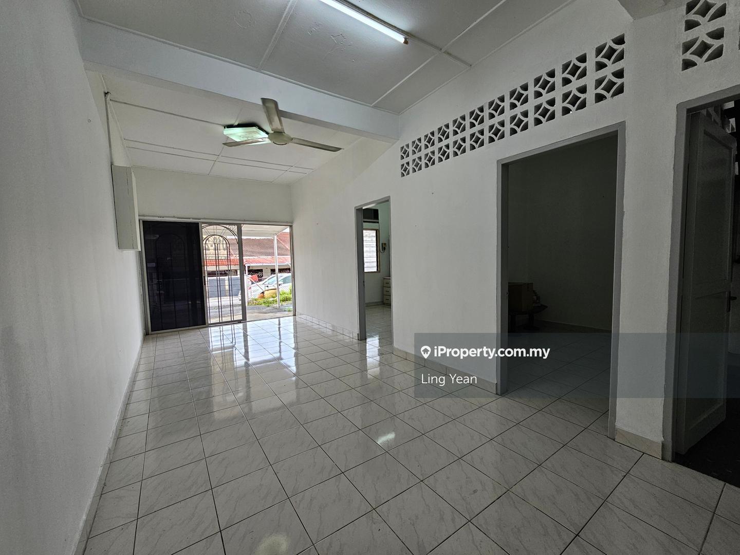 1-storey Terraced House for Sale in Sea Park, Petaling Jaya by Ling Yean - iProperty.com.my