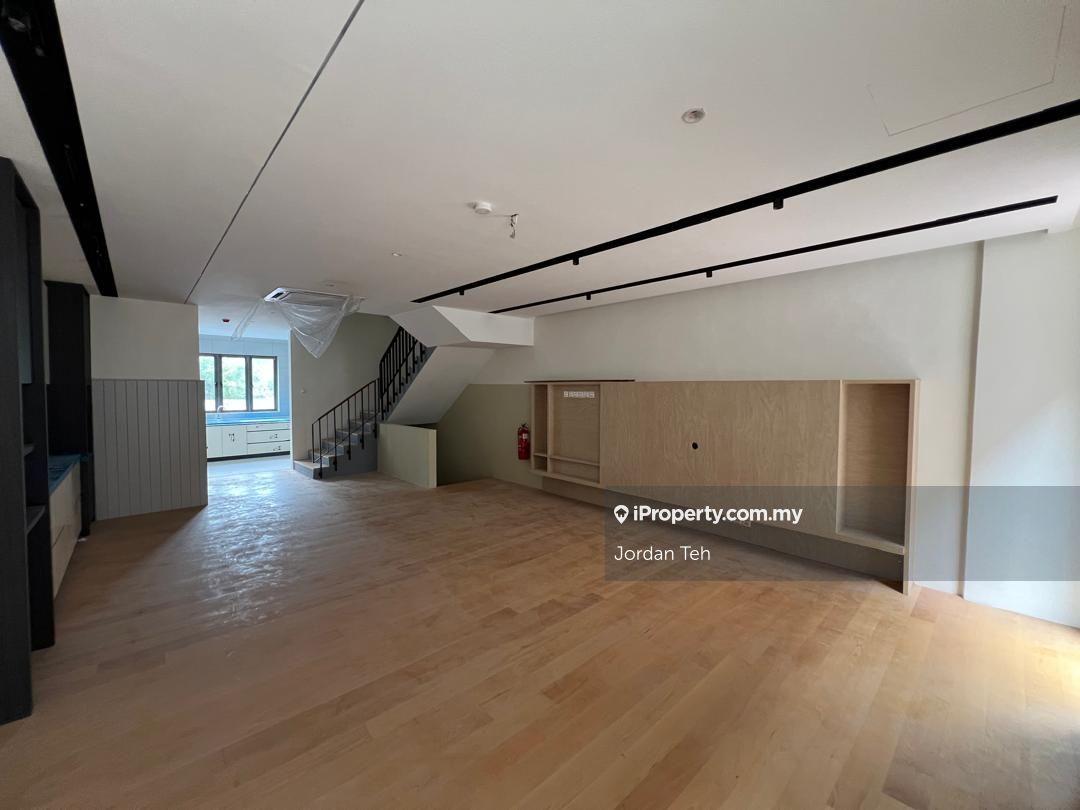 4.5-storey Terraced House for Sale in Enso, Bandar Utama, Petaling Jaya by Jordan Teh - iProperty.com.my