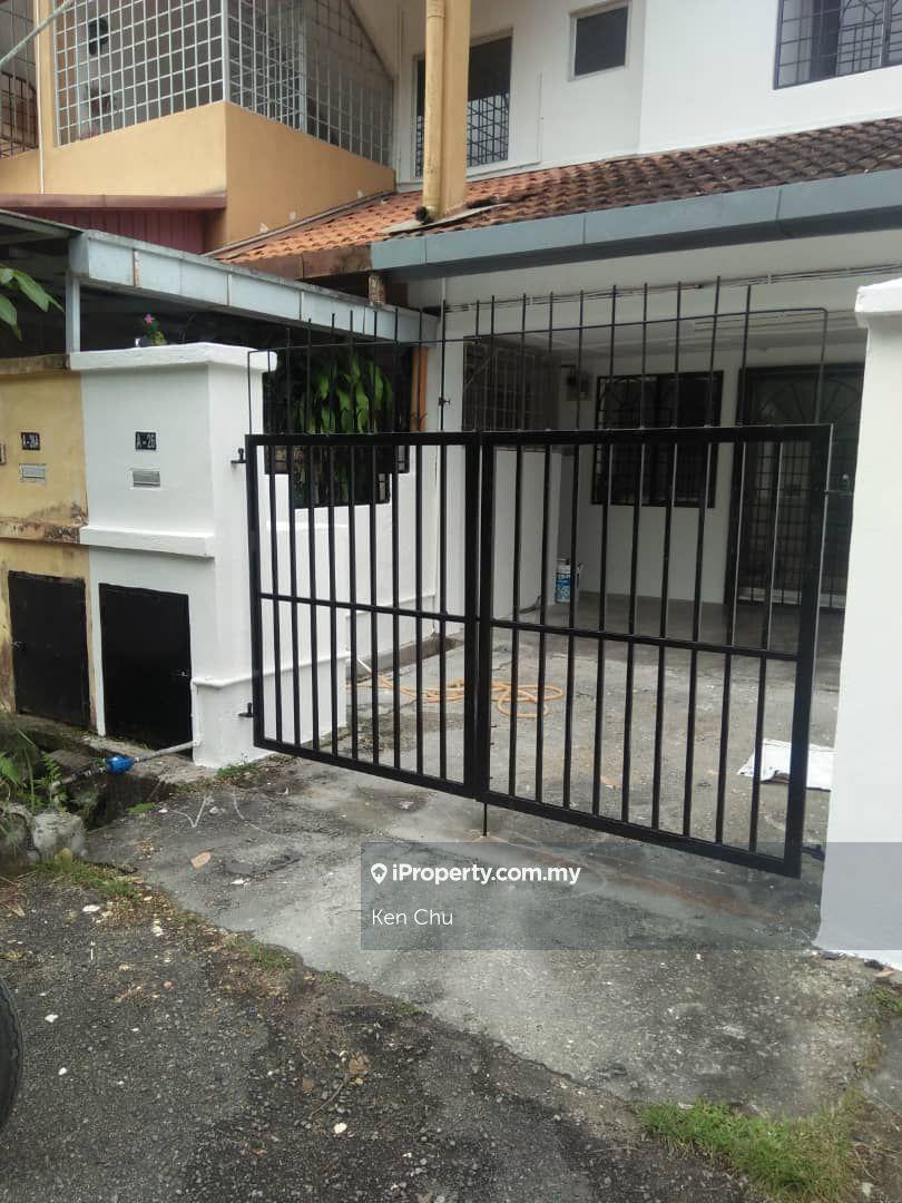 Townhouse for Sale in Taman Sinaran, Balakong by Ken Chu - iProperty.com.my