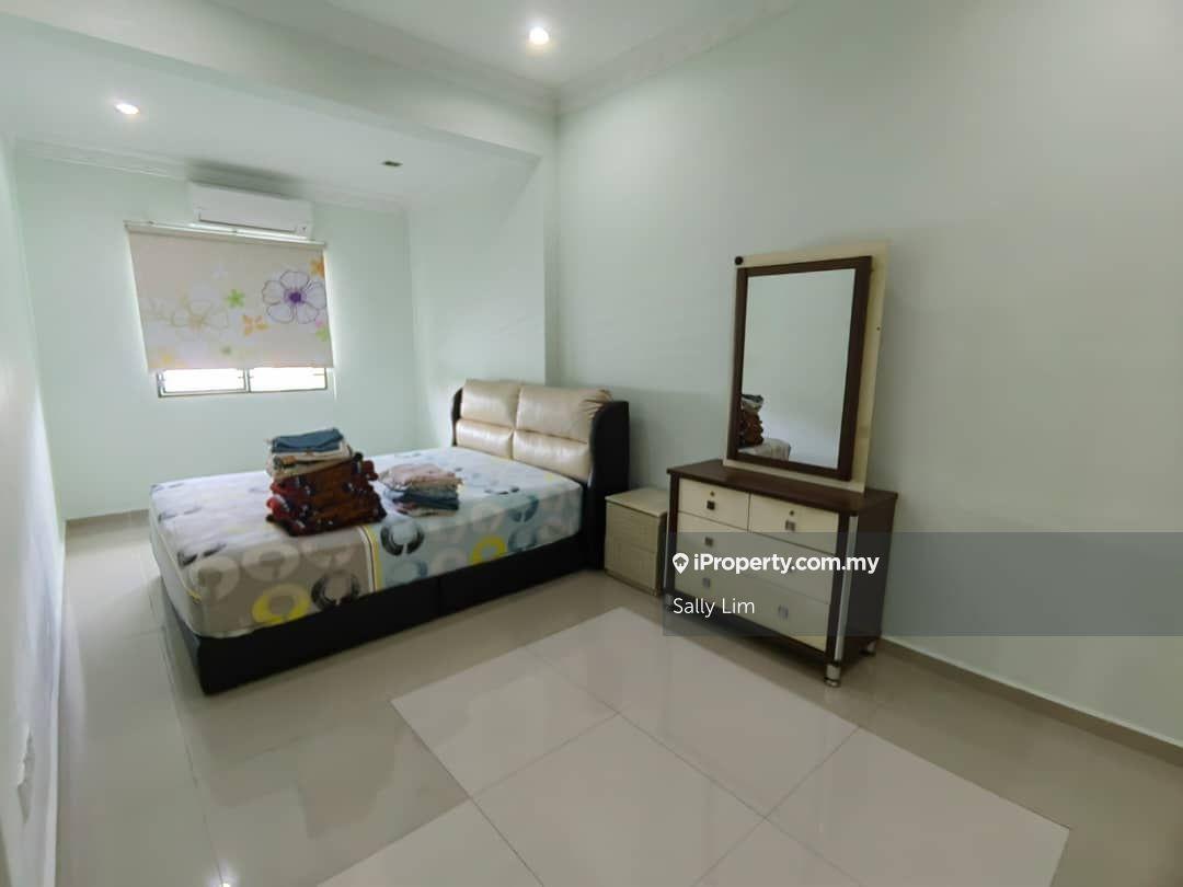 Rumah Berkembar untuk Dijual di Taman Puncak Jalil, Seri Kembangan oleh Sally Lim - iProperty.com.my