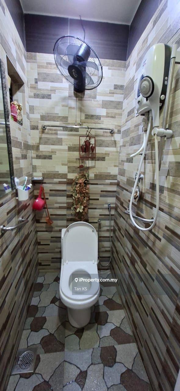 Rumah Berangkai 2 Tingkat untuk Dijual di Taman Bayu Perdana, Klang oleh Tan KS - iProperty.com.my
