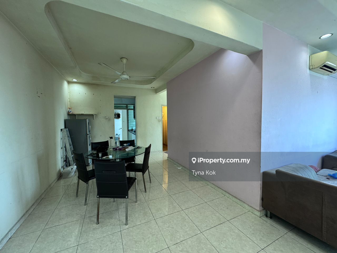 Apartment for Sale in Pulai View by Tyna Kok - iProperty.com.my
