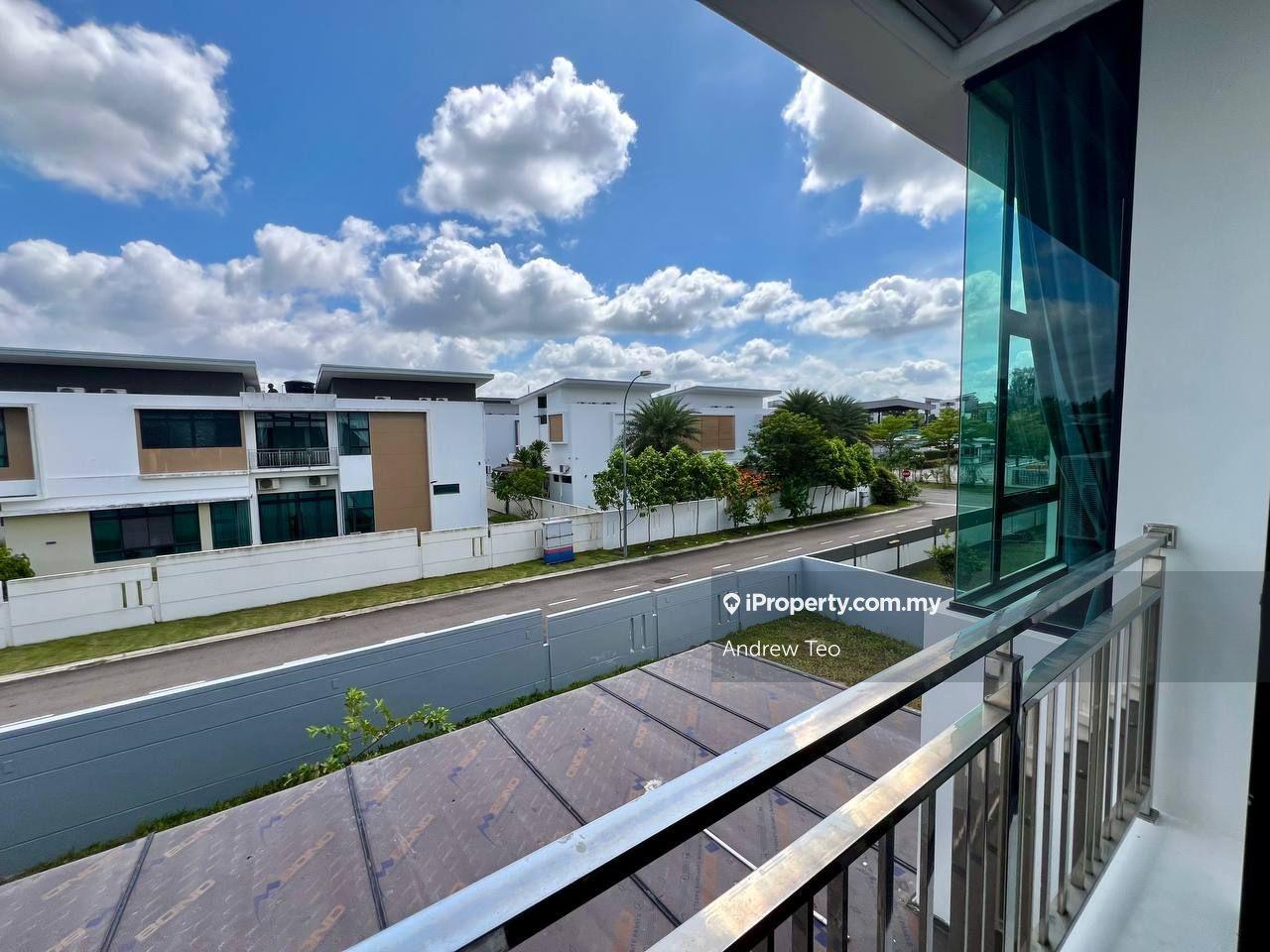 Bungalow House for Sale in Nusa Duta, Iskandar Puteri (Nusajaya) by Andrew Teo - iProperty.com.my