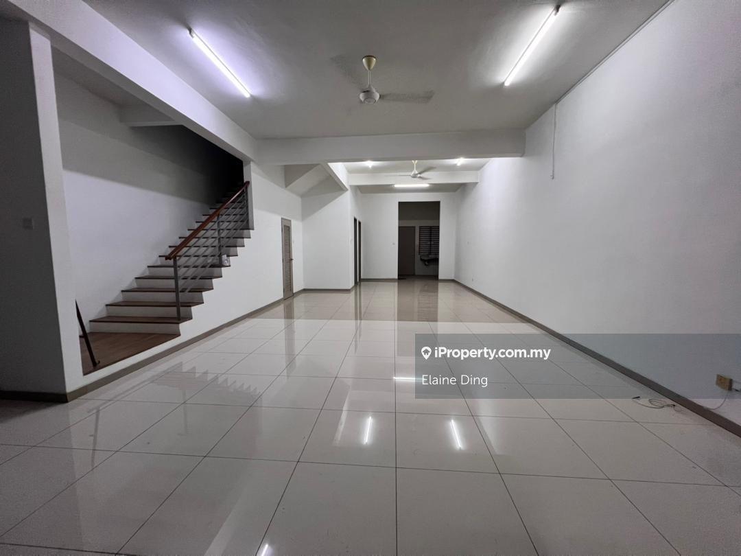 Rumah Berangkai 2 Tingkat untuk Disewa di Taman Semanja, Kajang oleh Elaine Ding - iProperty.com.my