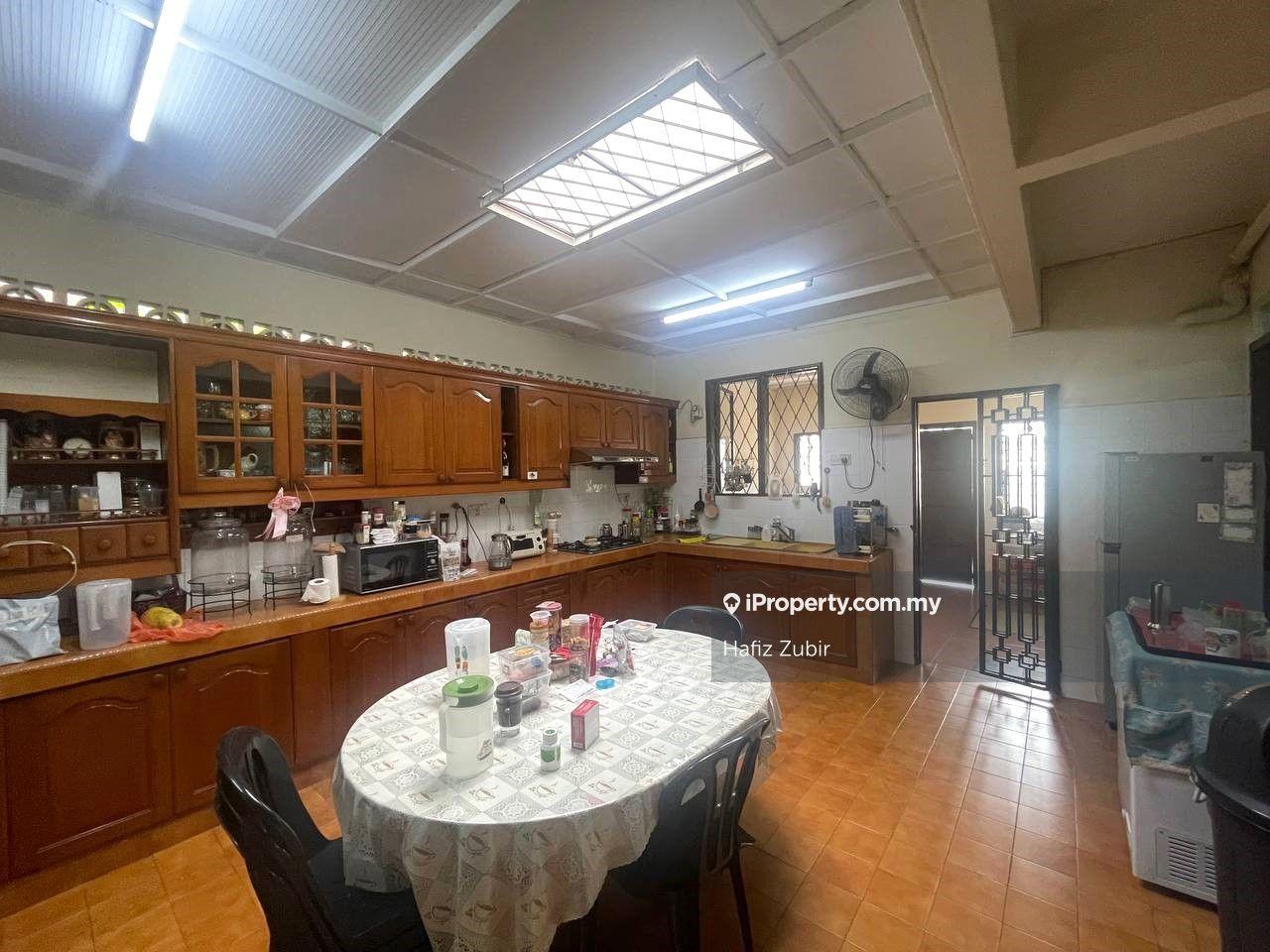 Banglo untuk Dijual di Kelana Jaya, Petaling Jaya oleh Hafiz Zubir - iProperty.com.my