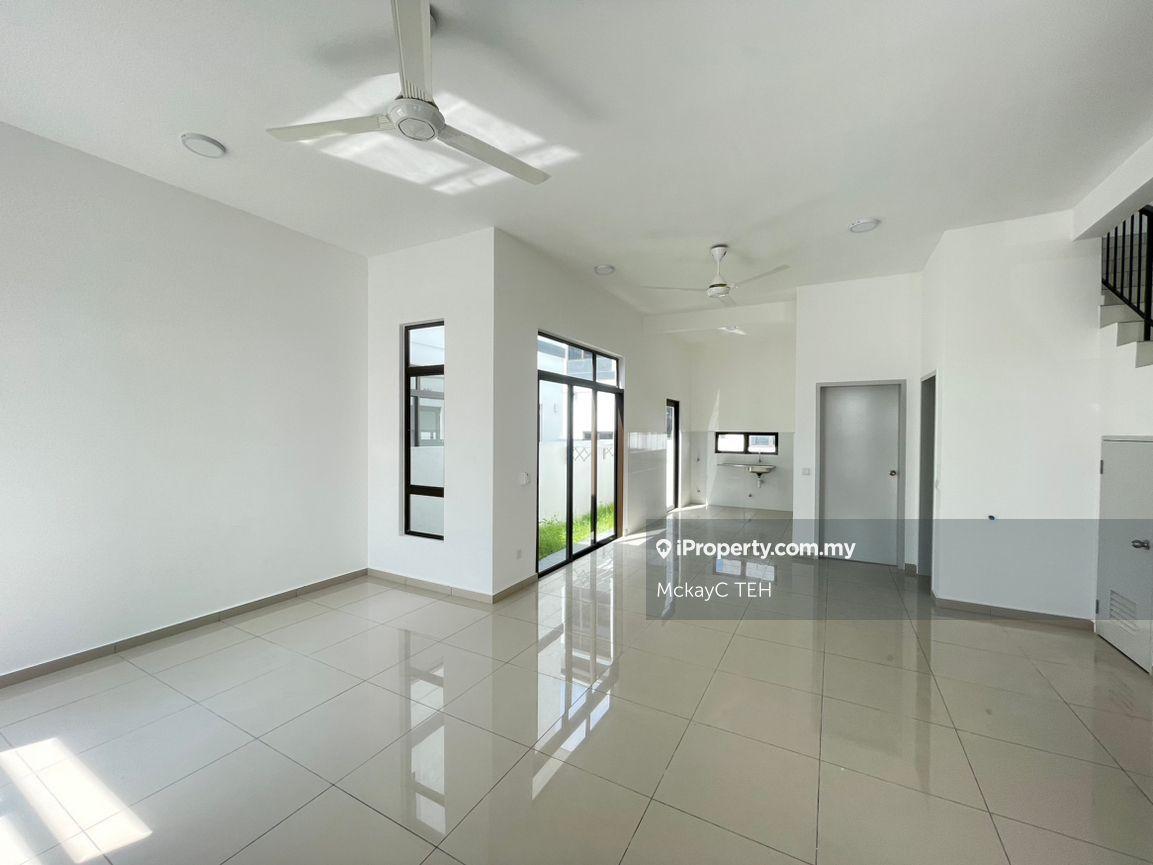 Rumah Berkembar untuk Disewa di Regent garden @ Eco grandeur Puncak alam, Puncak Alam oleh MckayC TEH - iProperty.com.my