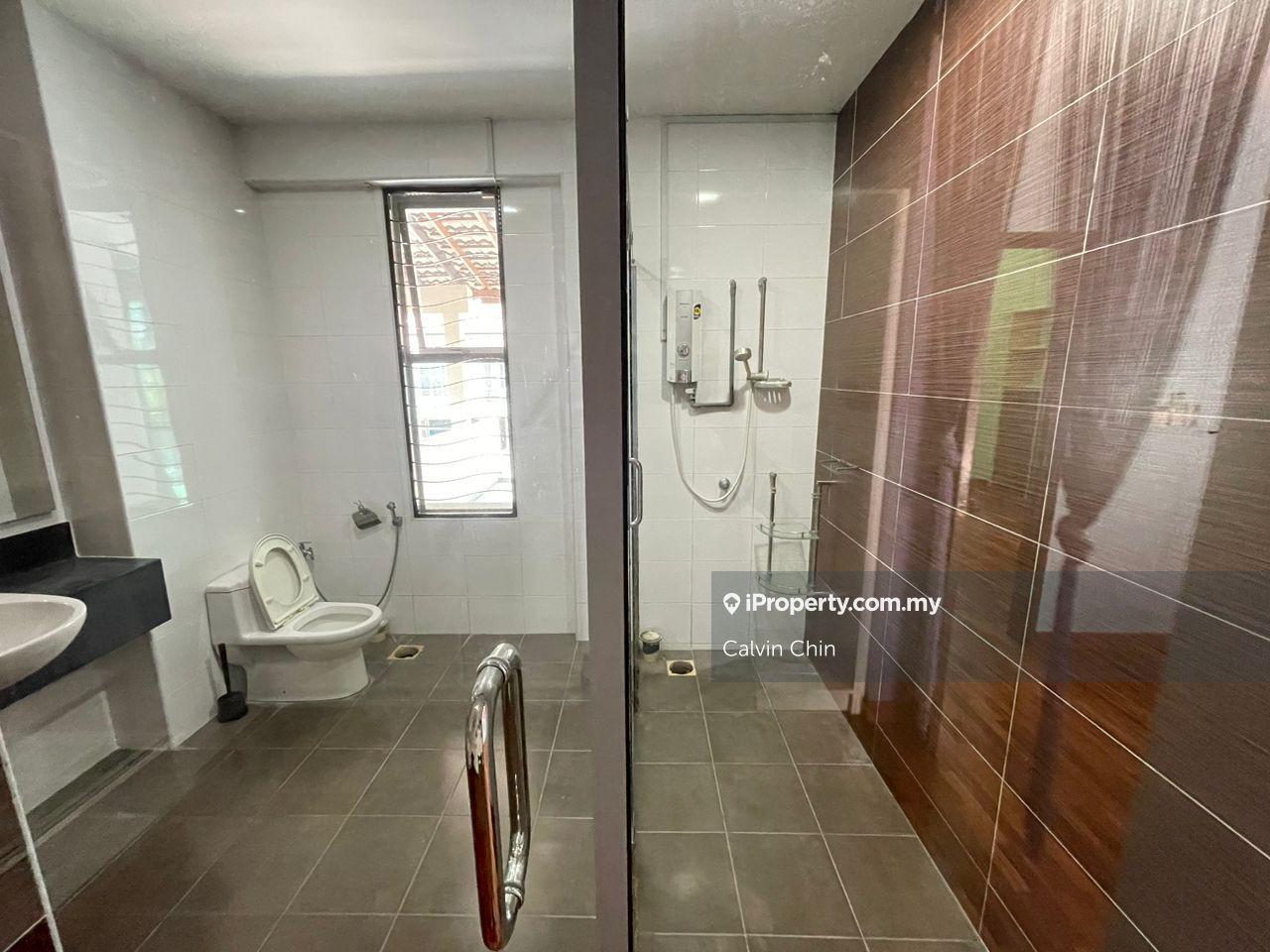 Rumah Berangkai 2.5 Tingkat untuk Dijual di Sering Ukay, Ampang oleh Calvin Chin - iProperty.com.my