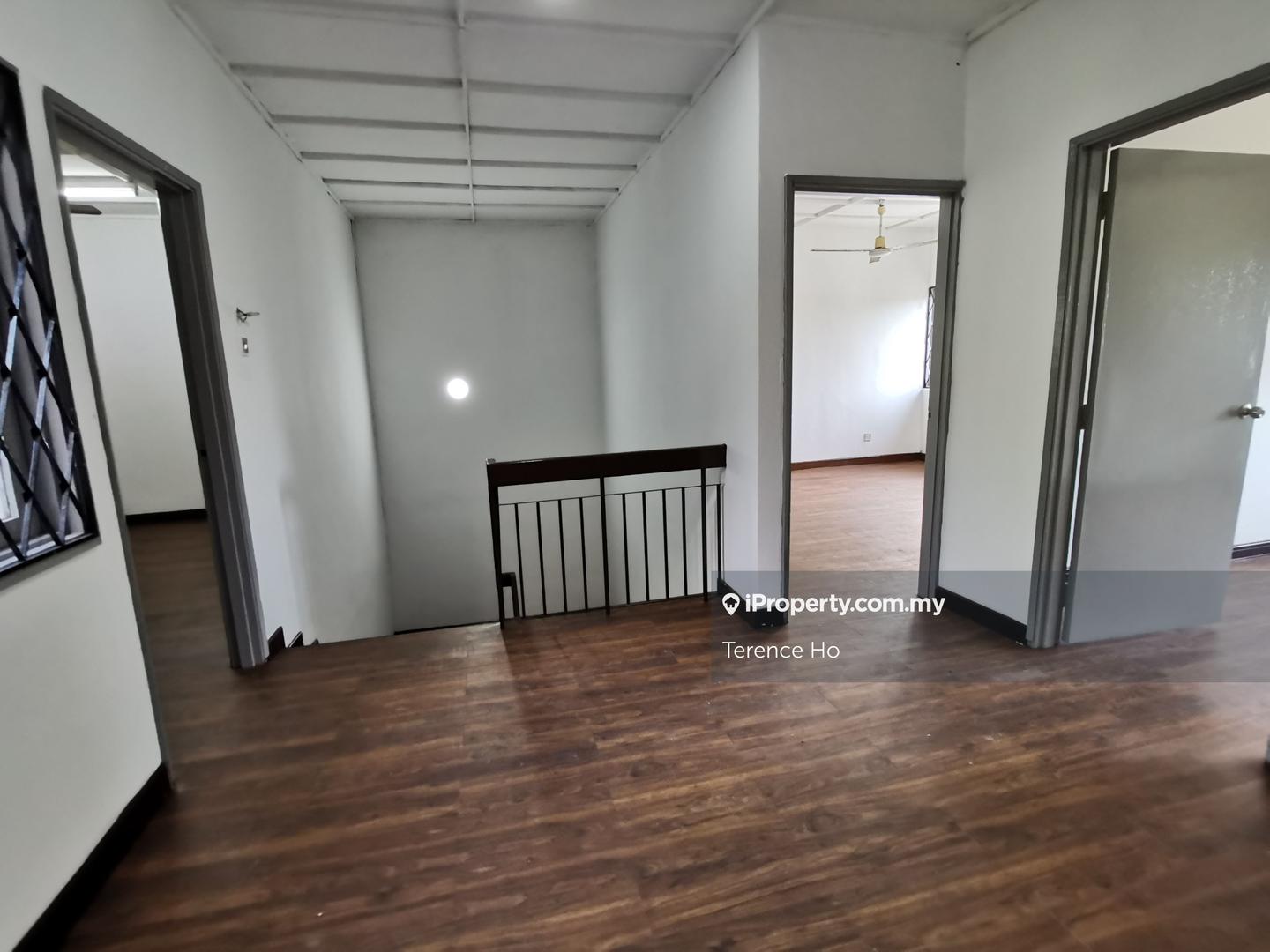 Rumah Berangkai 2 Tingkat untuk Dijual di SS14, Subang Jaya oleh Terence Ho - iProperty.com.my