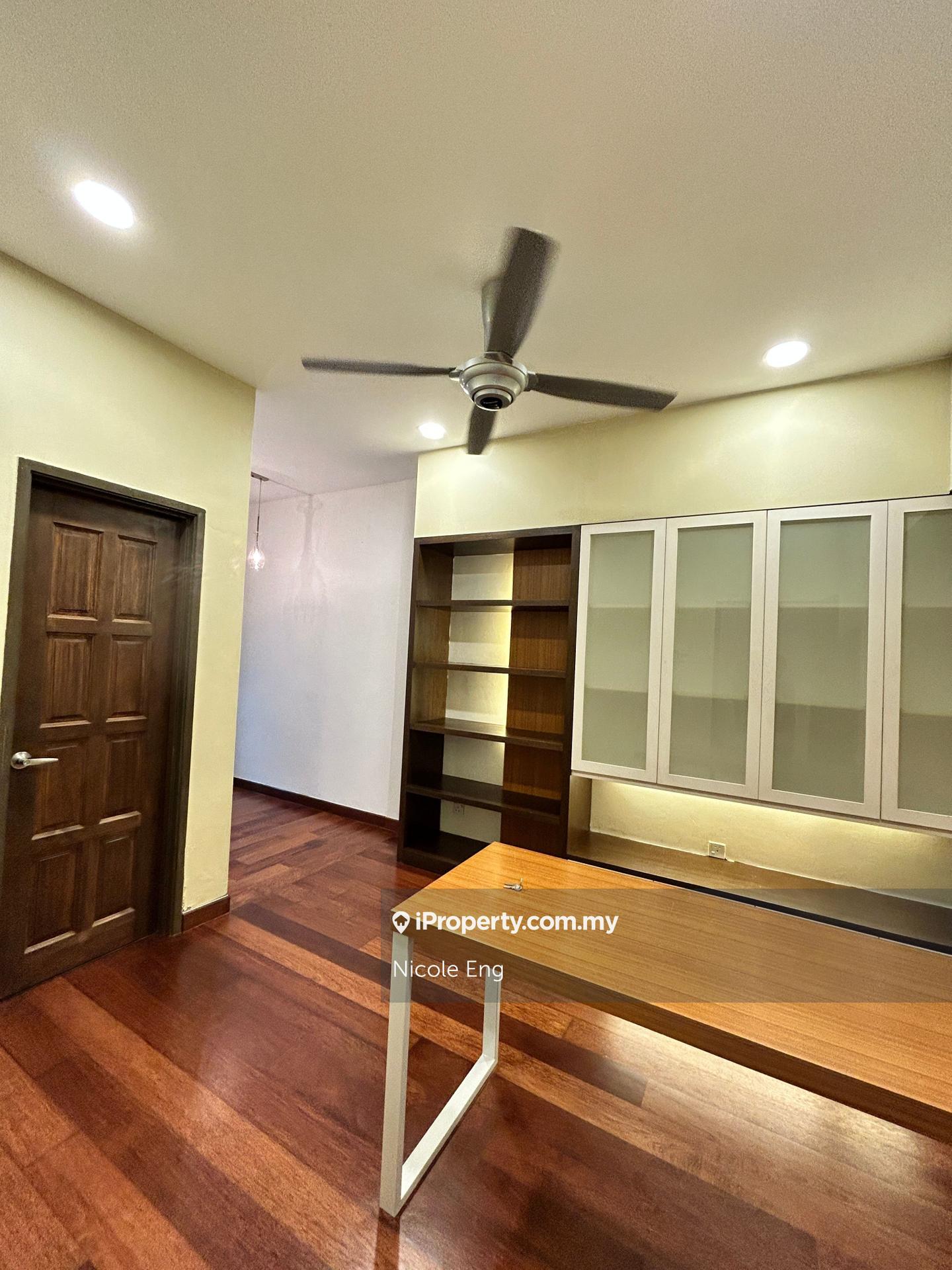 Rumah Berangkai 2 Tingkat untuk Disewa di Kota Kemuning, Shah Alam oleh Nicole Eng - iProperty.com.my