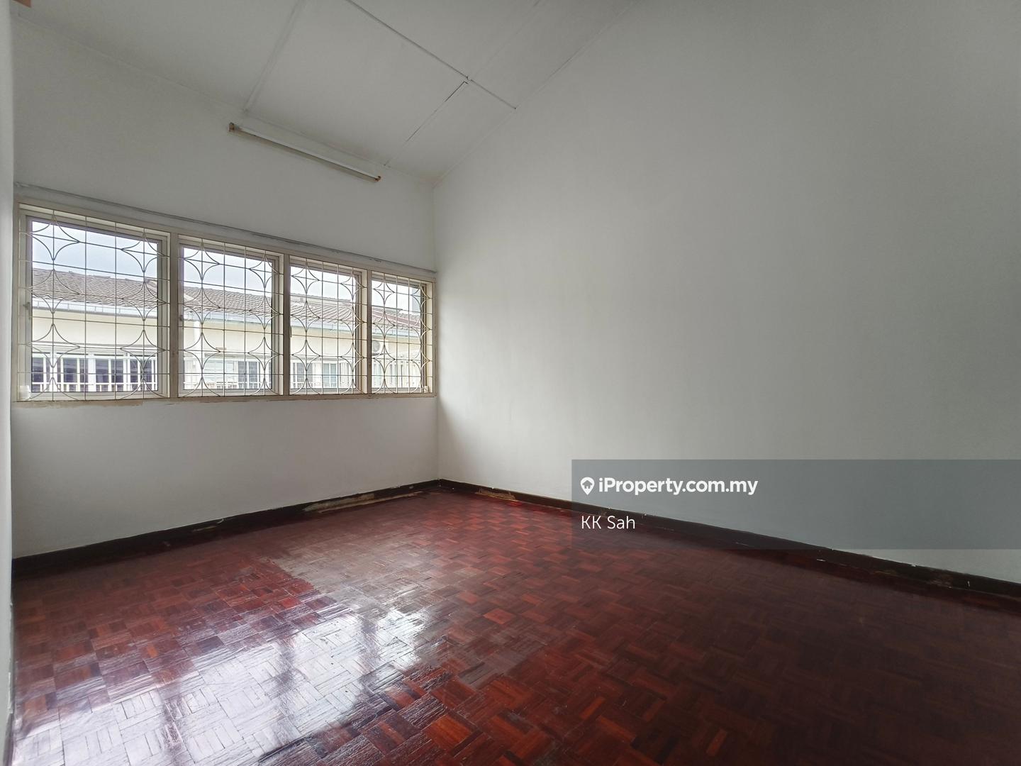 Rumah Berangkai 2 Tingkat untuk Dijual di Taman Sri Reko Sentral Sepakat Indah Sungai Chua, Kajang oleh KK Sah - iProperty.com.my