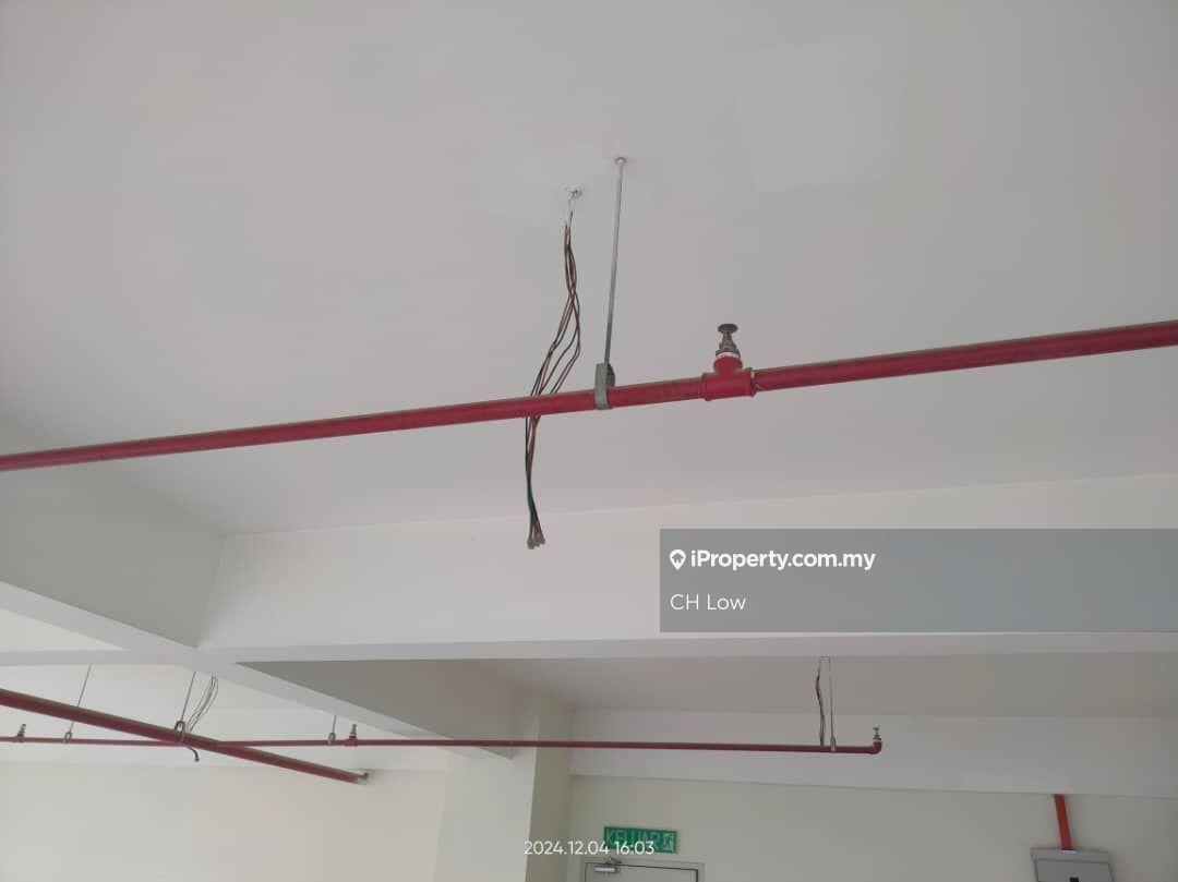 Office for Rent in Pusat Bandar Putra Permai, Seri Kembangan by CH Low - iProperty.com.my