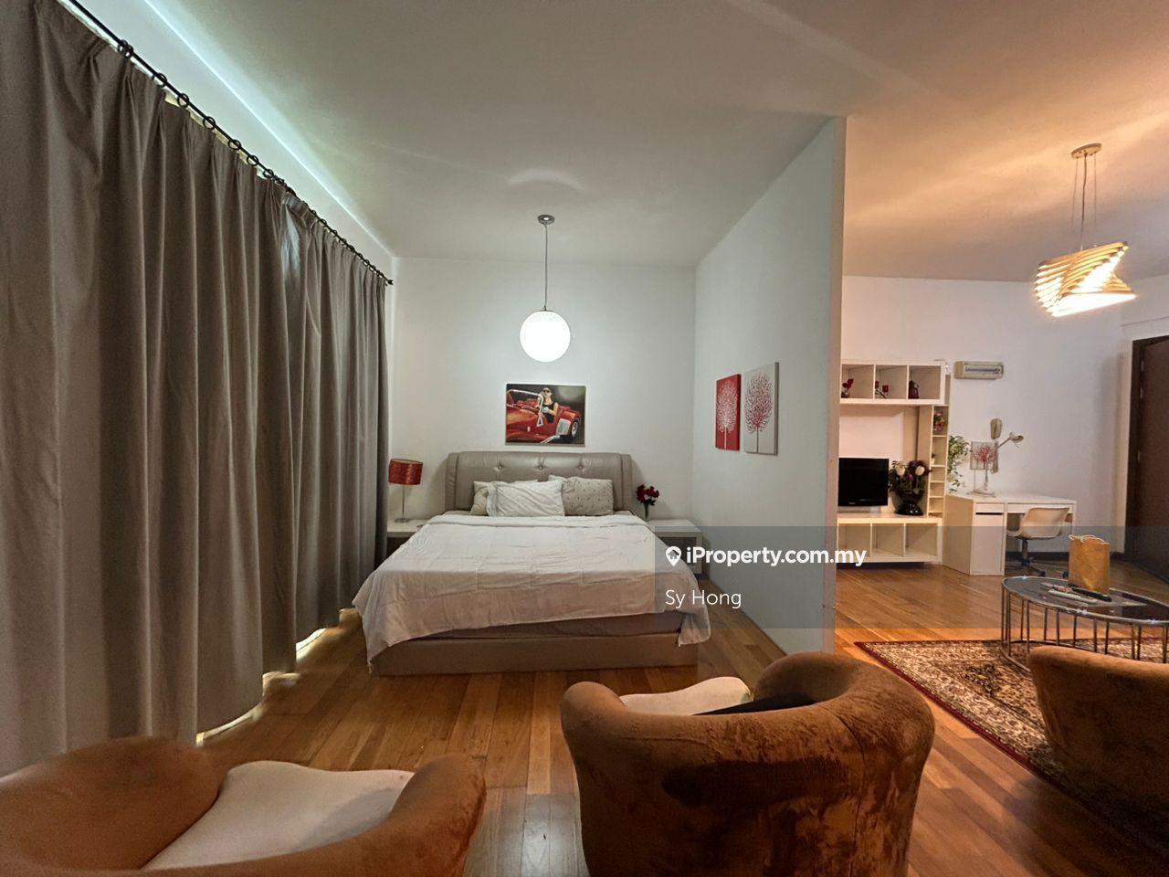 Service Residence for Rent in Regalia Residence by Sy Hong - iProperty.com.my