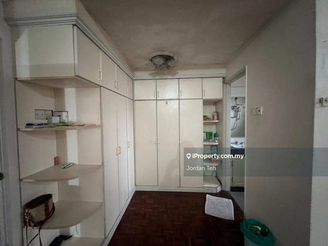 Rumah Berangkai 2 Tingkat untuk Dijual di Taman Sea, Petaling Jaya oleh Jordan Teh - iProperty.com.my