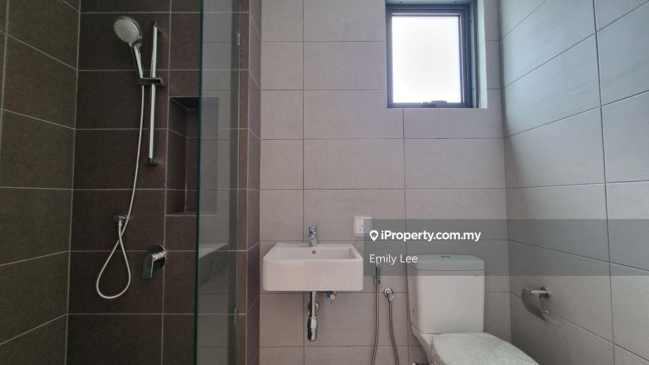 Semi-Detached House for Sale in Kwasa Damansara, Sungai Buloh by Emily Lee - iProperty.com.my