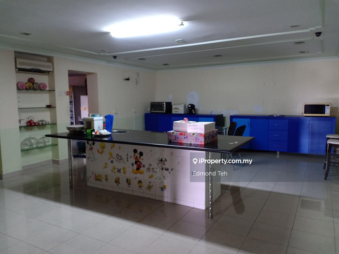 Rumah Berkembar untuk Dijual di Pinggiran Bukit Segar 3 storey + Garden, Cheras oleh Edmond Teh - iProperty.com.my