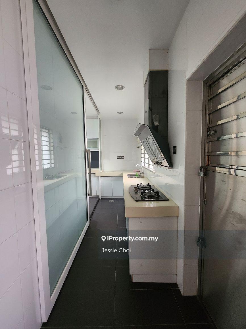 Rumah Berangkai 2 Tingkat untuk Dijual di Kota Damansara, Selangor oleh Jessie Choi - iProperty.com.my