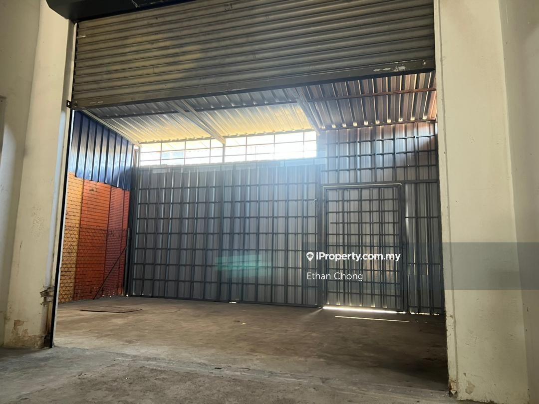 Terrace Factory for Rent in Puchong Utama (Seksyen 1), Puchong by Ethan Chong - iProperty.com.my