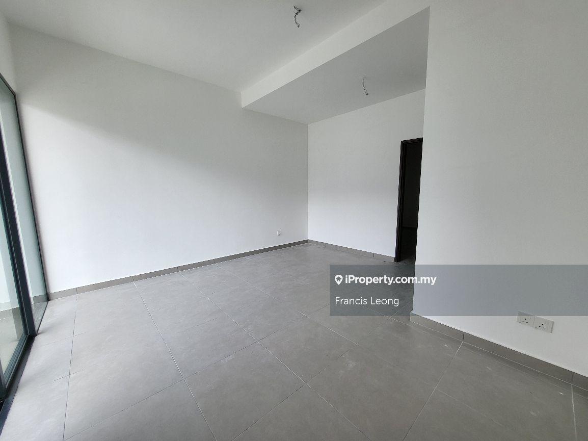 Rumah Berangkai 3 Tingkat untuk Dijual di Batu 9, Cheras oleh Francis Leong - iProperty.com.my