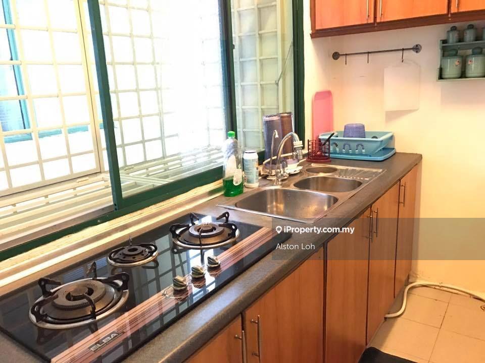 Condominium for Sale in Tanjung Park Condominium by Alston Loh - iProperty.com.my