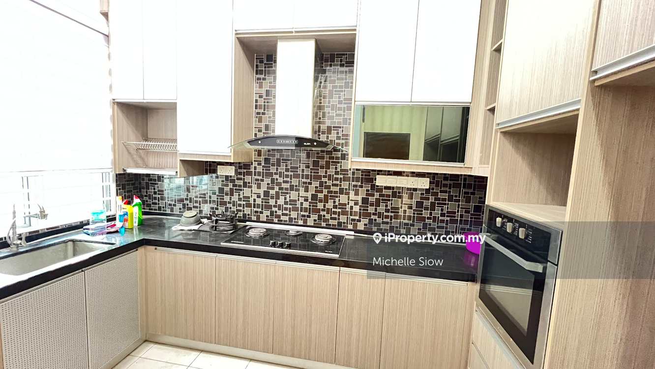 Rumah Berangkai 2 Tingkat untuk Dijual di Bandar Teknologi Kajang, Kajang oleh Michelle Siow - iProperty.com.my