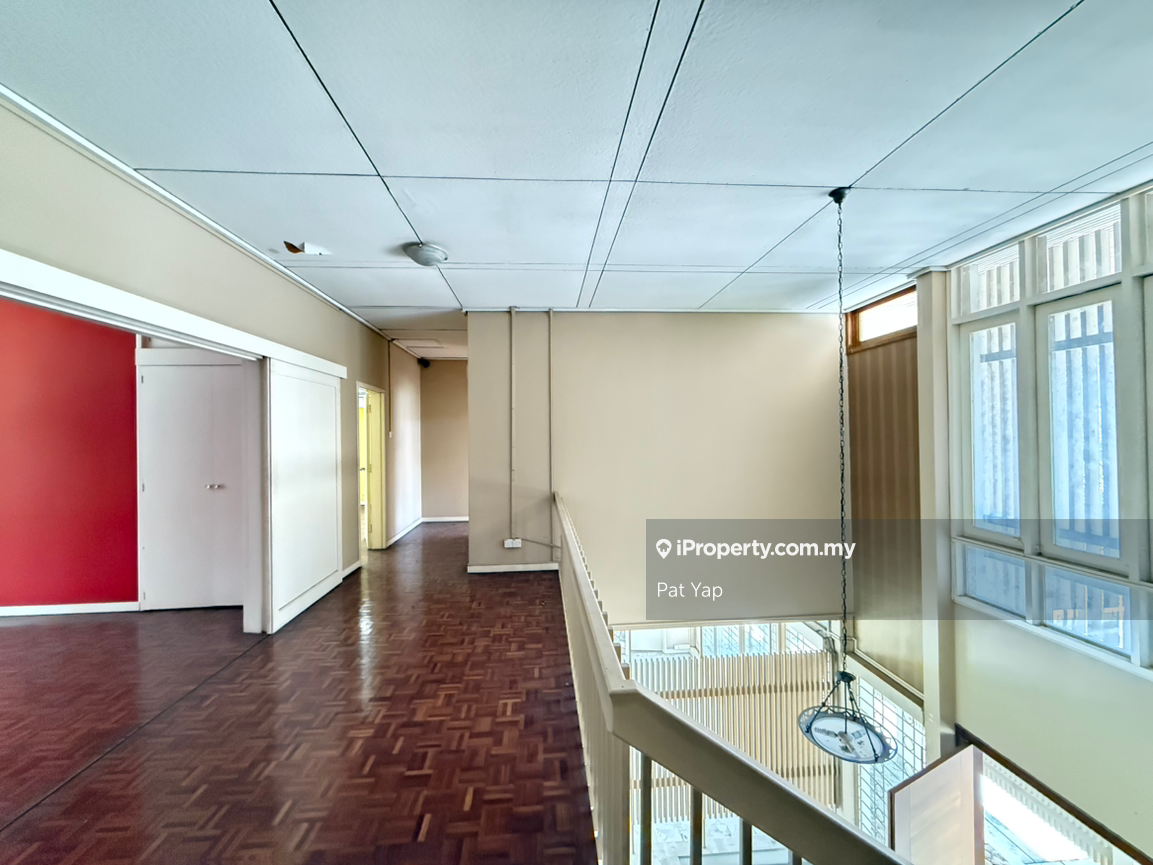 Bungalow House for Sale in Ampang Hilir, Ampang by Pat Yap - iProperty.com.my