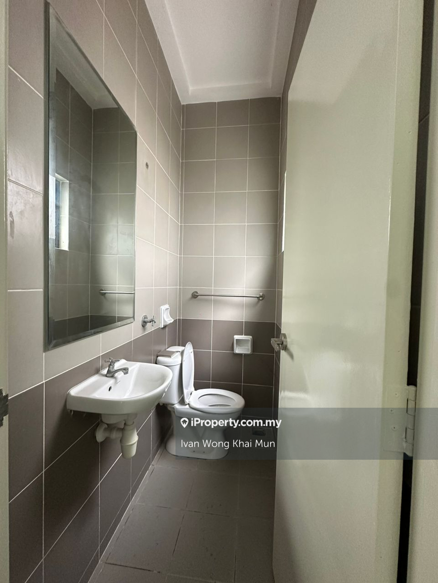 Rumah Berangkai 2 Tingkat untuk Dijual di Bandar Bukit Raja, Klang oleh Ivan Wong Khai Mun - iProperty.com.my