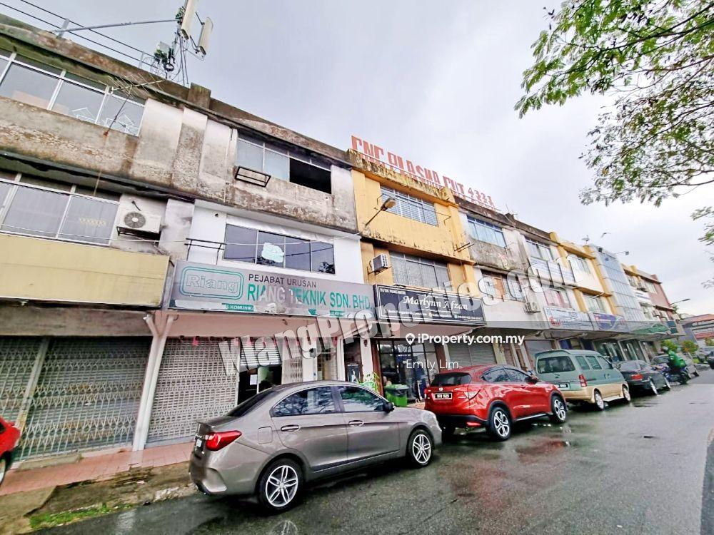 Shop for Sale in Taman Sri Andalas, Klang by Emily Lim - iProperty.com.my