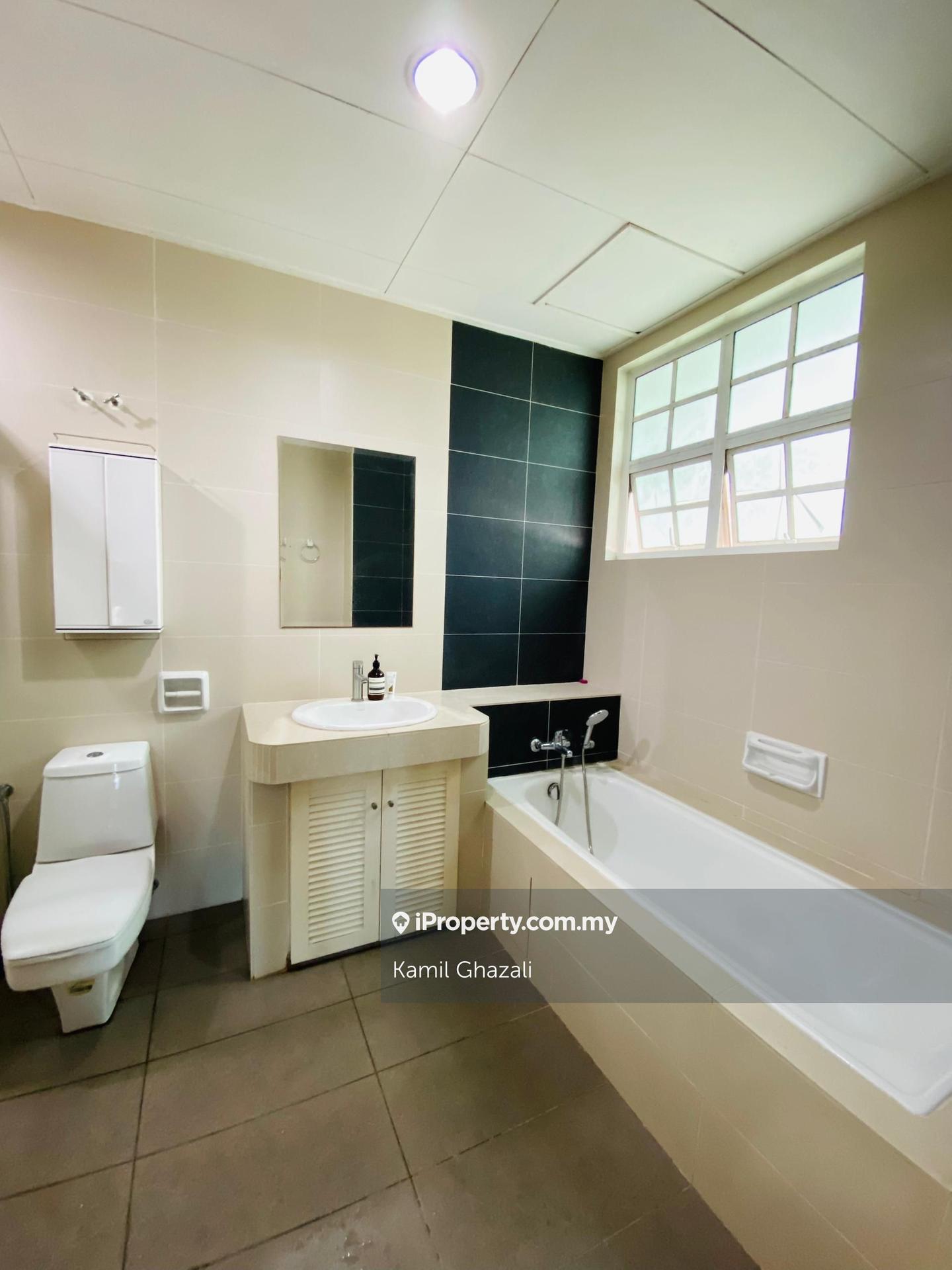 Rumah Berkembar untuk Dijual di SPACIOUS 2.5 Storey Semi-D New Haven, Presint 18, Putrajaya oleh Kamil Ghazali - iProperty.com.my