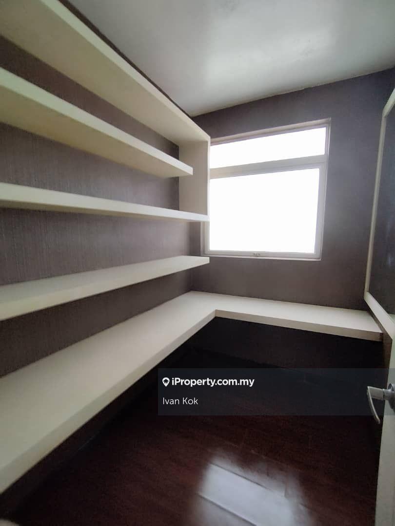Condominium for Sale in Amaya Saujana by Ivan Kok - iProperty.com.my