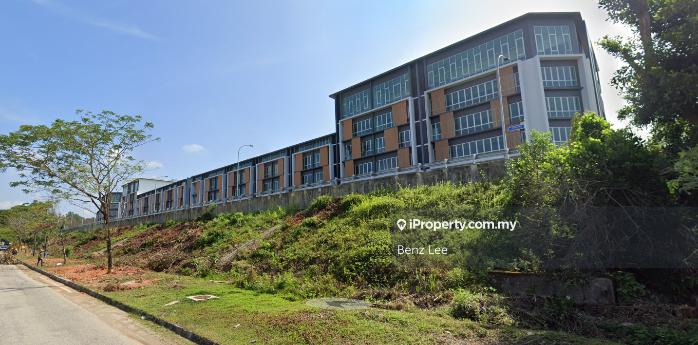 Shop for Sale in Bandar Tasik Puteri, Rawang by Benz Lee - iProperty.com.my