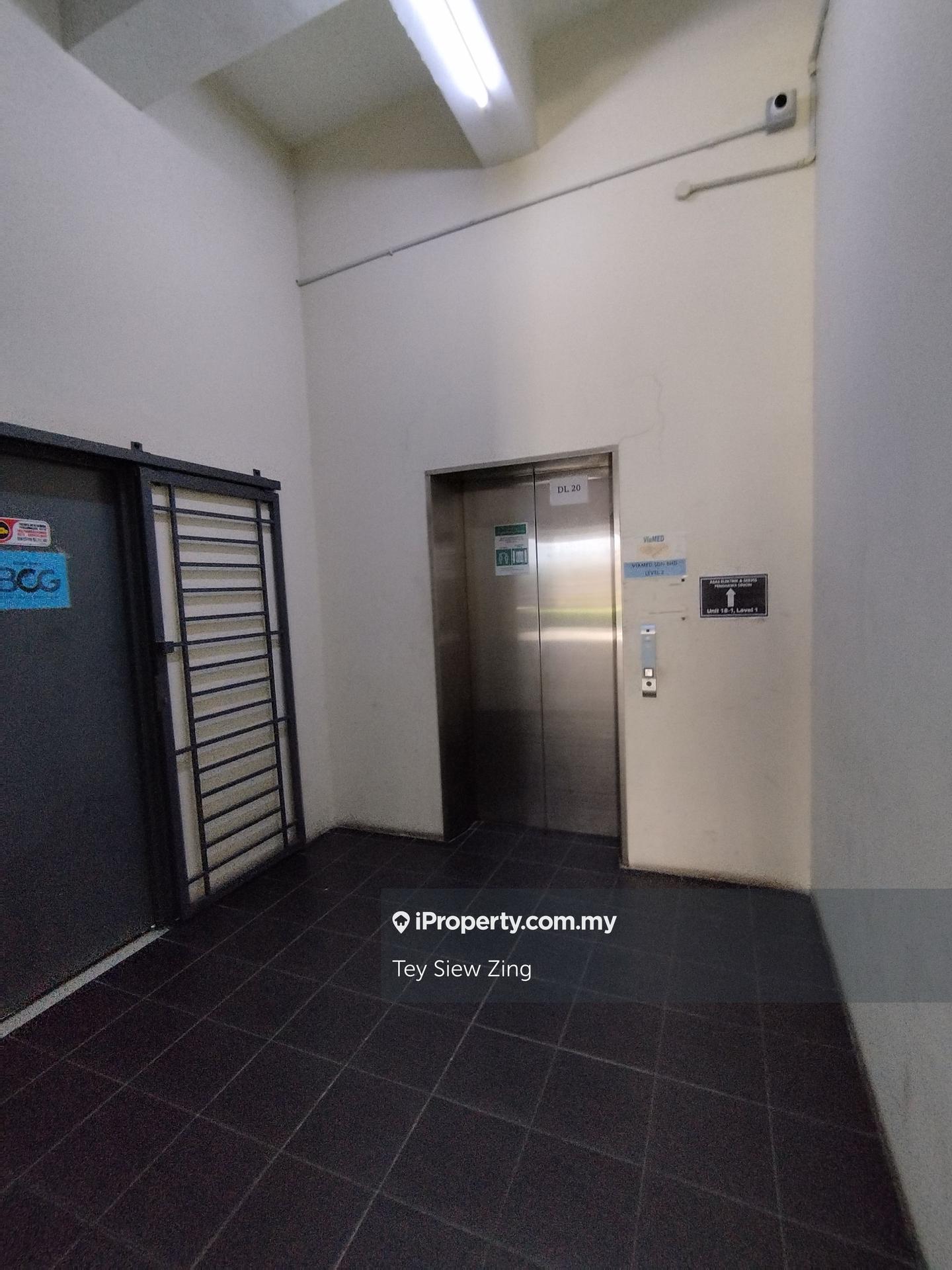 Shop-Office for Rent in Bandar Putra Permai, Seri Kembangan by Tey Siew Zing - iProperty.com.my