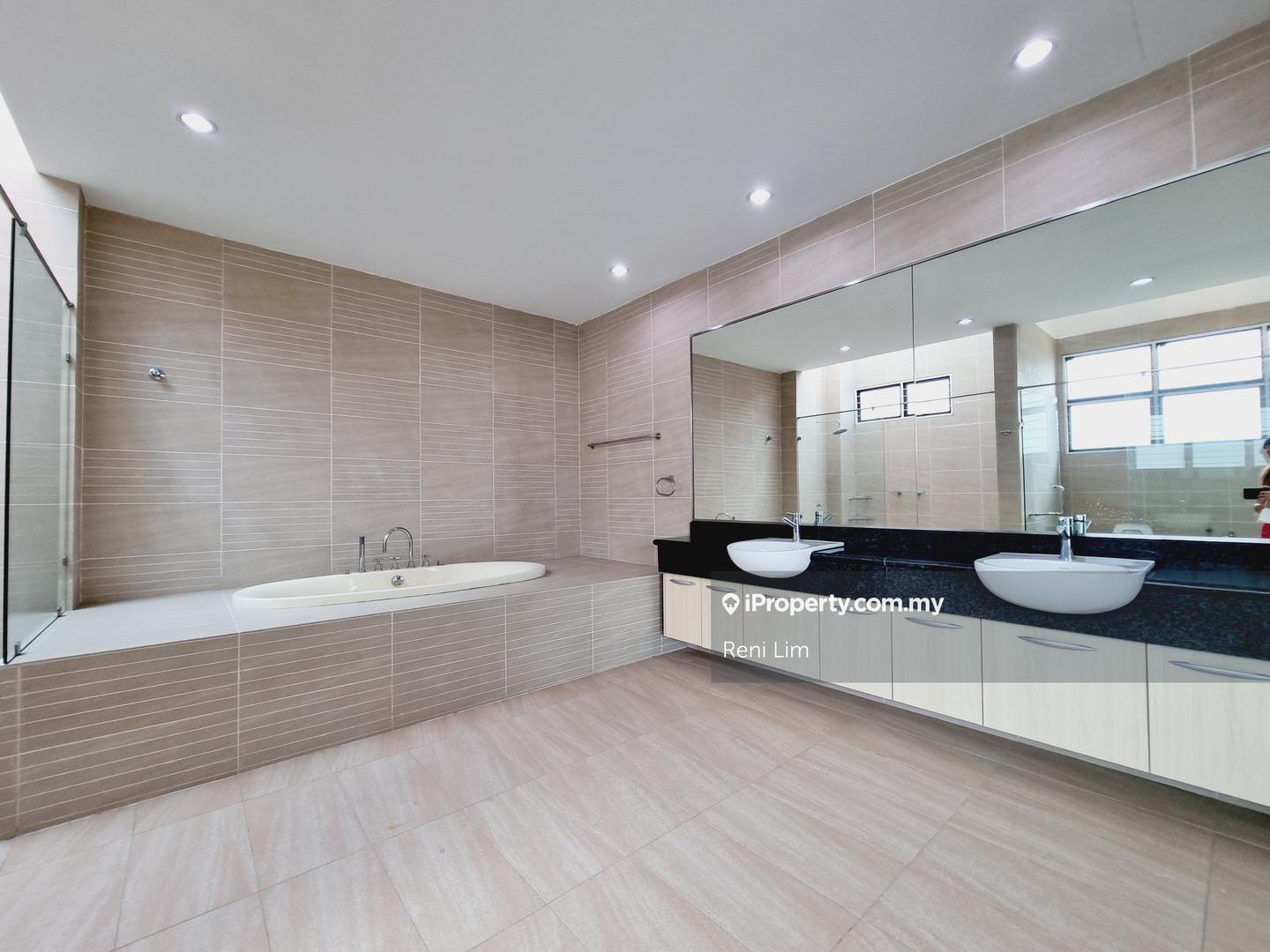 Semi-Detached House for Sale in Kota Damansara, Selangor by Reni Lim - iProperty.com.my