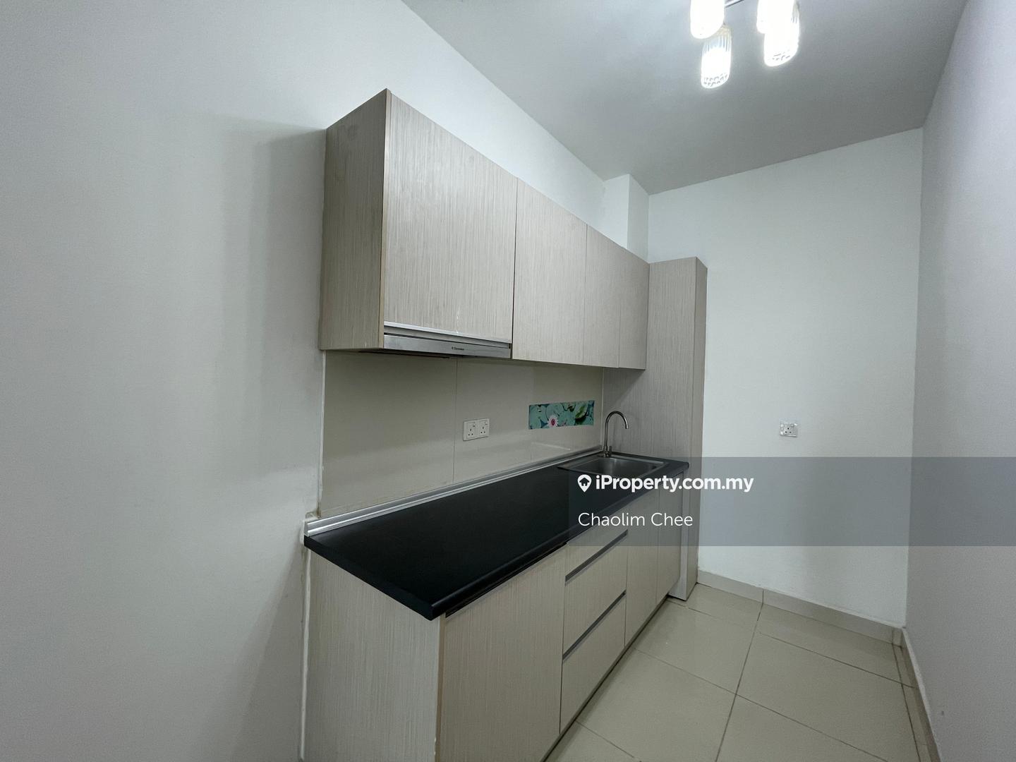 Kondominium untuk Dijual di Sri Putramas III / Royal Regent oleh Chaolim Chee - iProperty.com.my