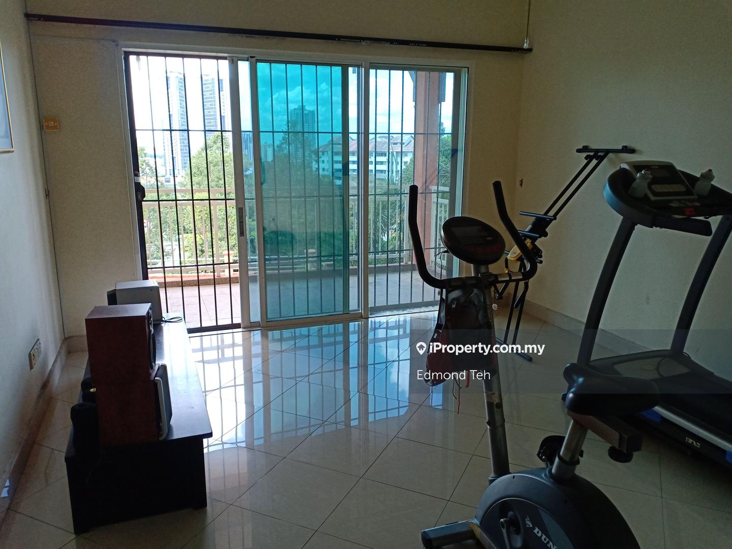 Rumah Berkembar untuk Dijual di Pinggiran Bukit Segar 3 storey + Garden, Cheras oleh Edmond Teh - iProperty.com.my