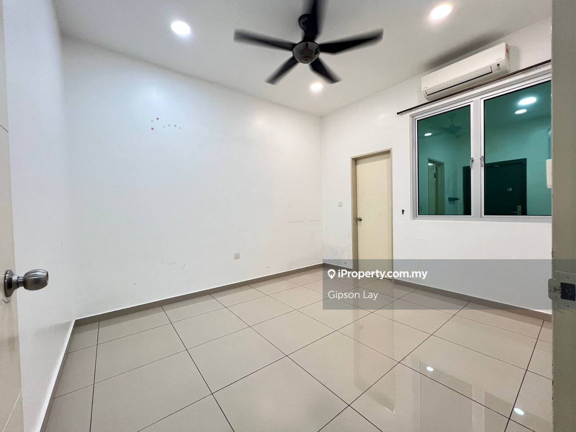 Rumah Teres untuk Dijual di Bandar Seri Impian, Kluang oleh Gipson Lay - iProperty.com.my