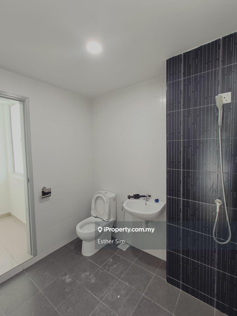 Rumah Berangkai 2 Tingkat untuk Dijual di Taman Casa Maya, Sungai Dua oleh Esther Sim - iProperty.com.my