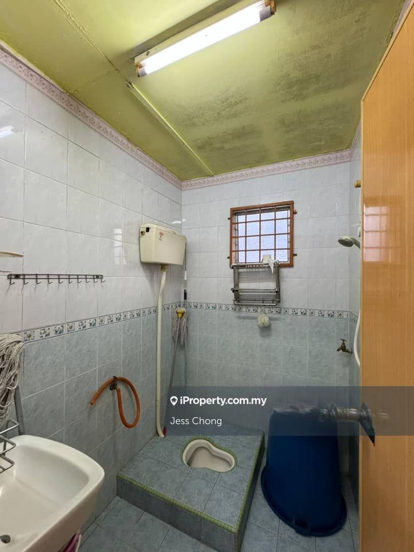 2-storey Terraced House for Sale in Bandar Putra Permai, Seri Kembangan by Jess Chong - iProperty.com.my
