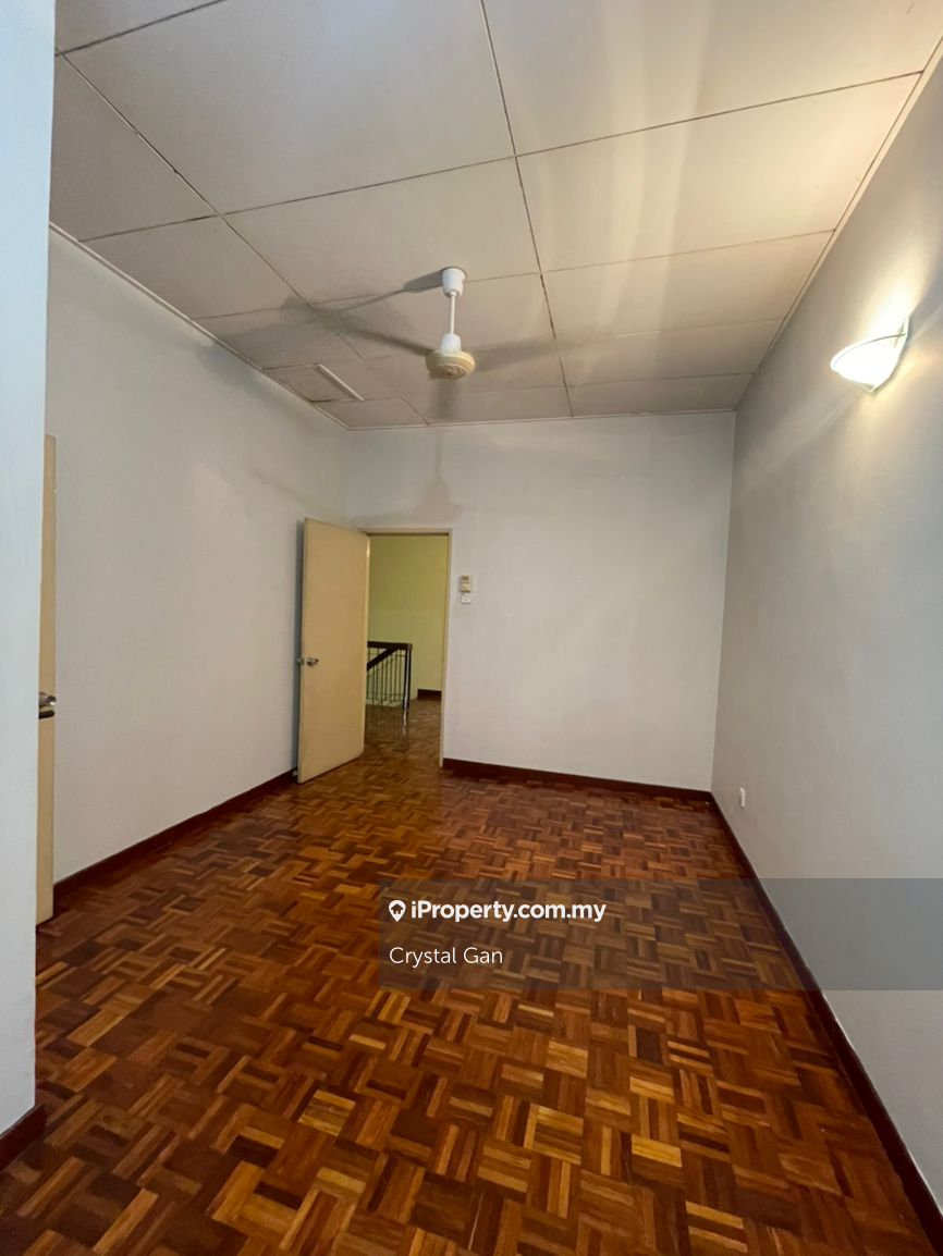 Rumah Berangkai 2.5 Tingkat untuk Disewa di BU 6, 7 bandar utama, Petaling Jaya oleh Crystal Gan - iProperty.com.my