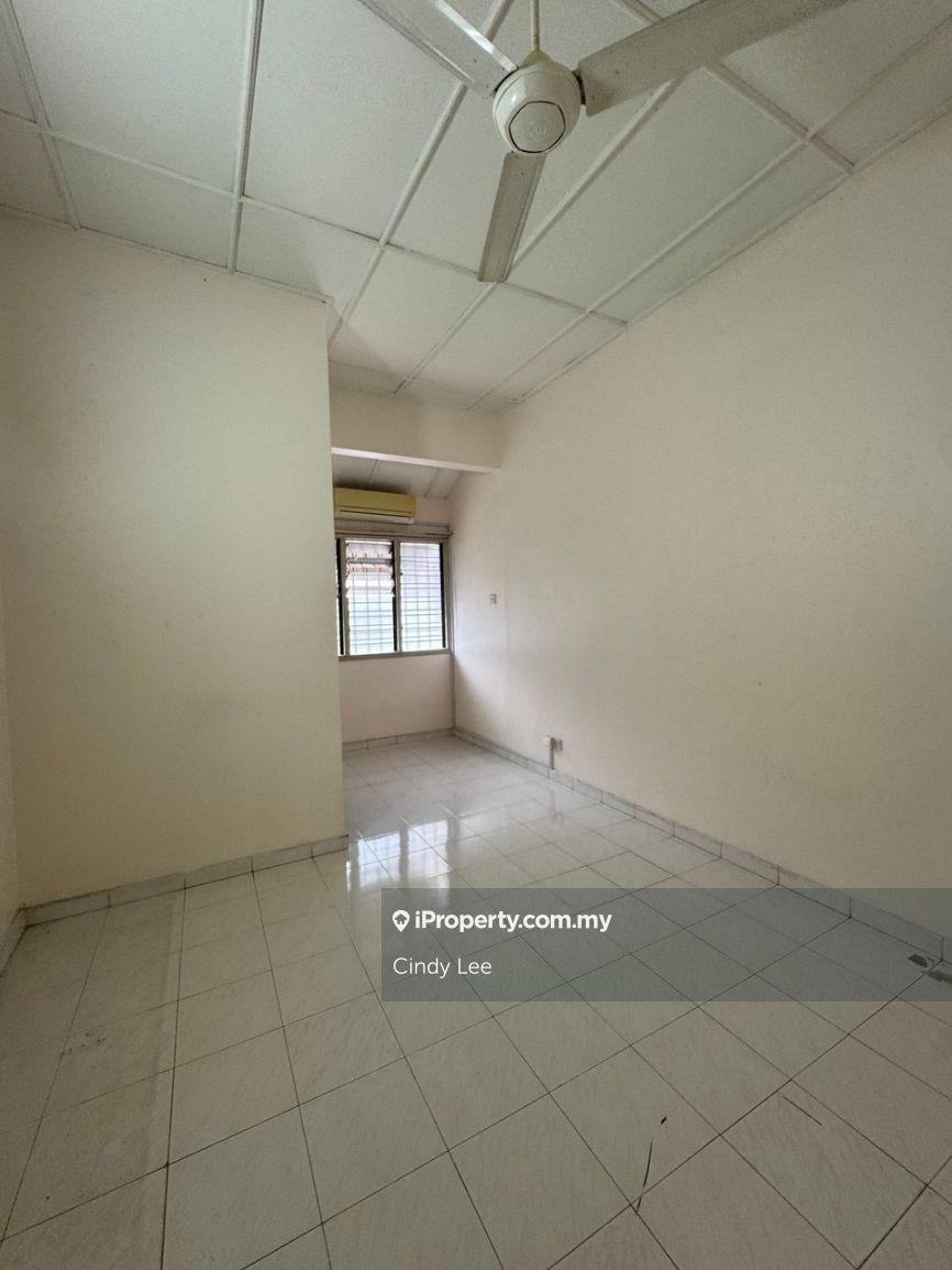 2-storey Terraced House for Sale in Taman Overseas Union (Taman Oug), Jalan Klang Lama (Old Klang Road) by Cindy Lee - iProperty.com.my